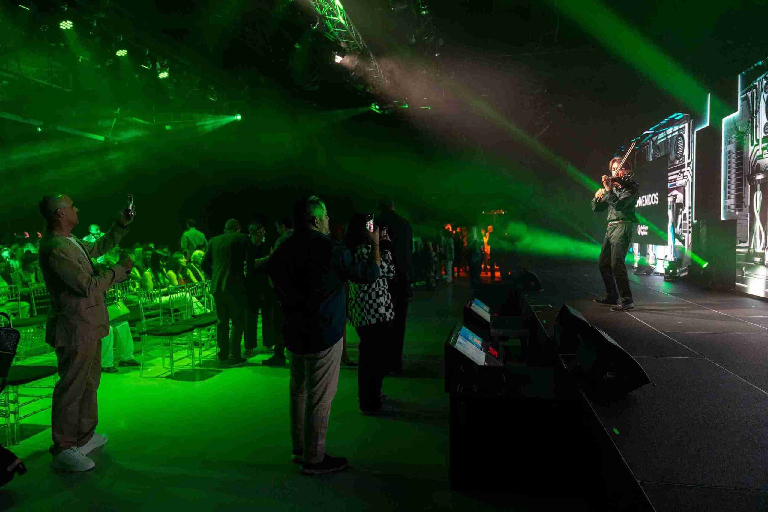 contratar violinista eventos